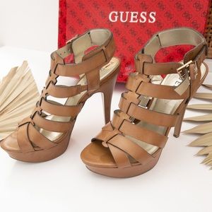 GUESS STRAPPY BROWN PLATFORM SANDAL HEELS | SZ 7 |